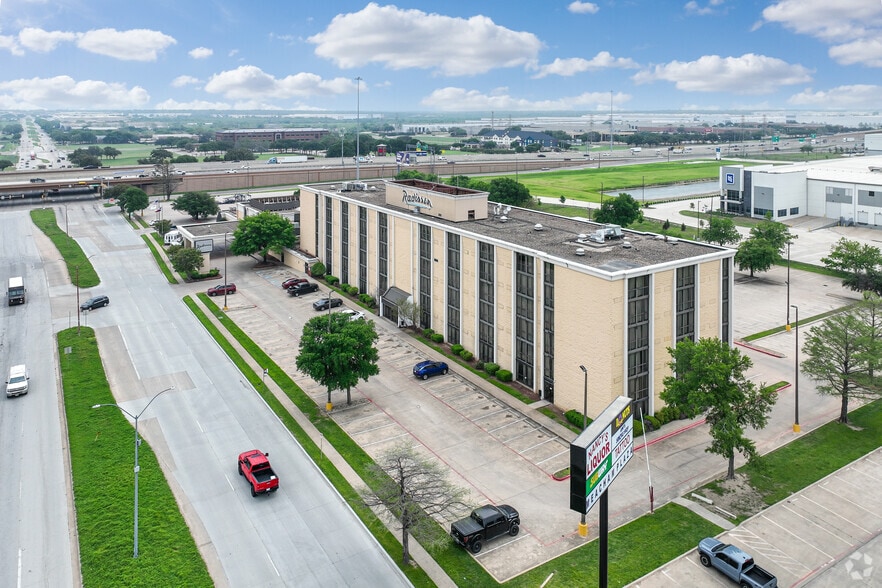 More Photos Of 2540 Meacham Blvd, Fort Worth Hotel For Sale