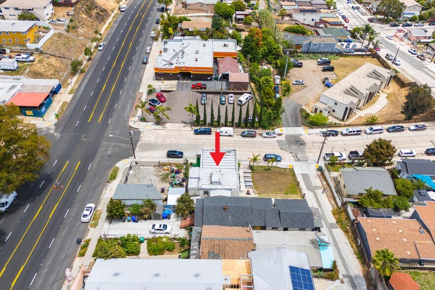 More Photos Of 2693 Market St, San Diego Freestanding For Sale