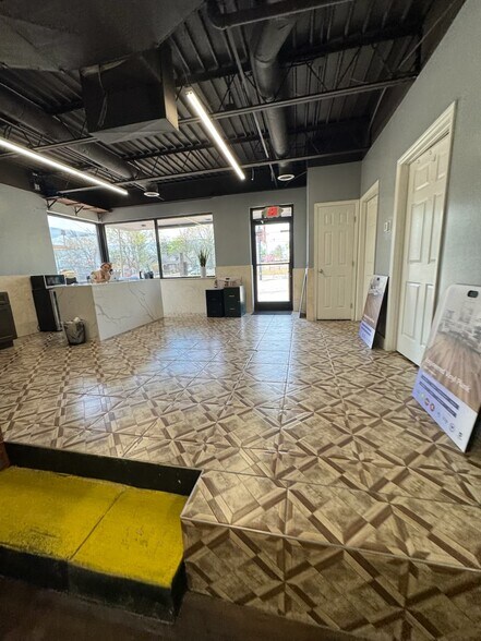 More Photos Of 4160 Gallatin Pike, Nashville Freestanding For Lease