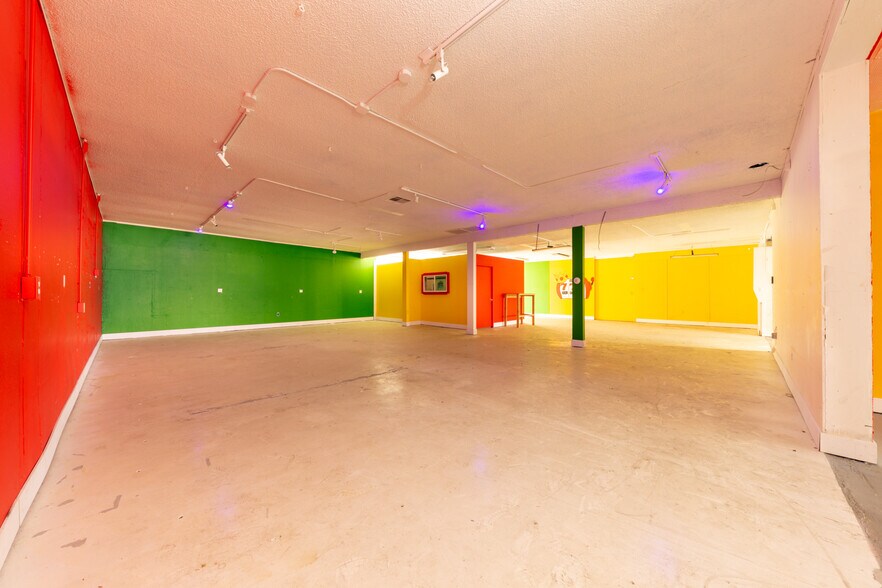 More Photos Of 2402 N Wilson Way, Stockton Storefront Retail Office For Sale