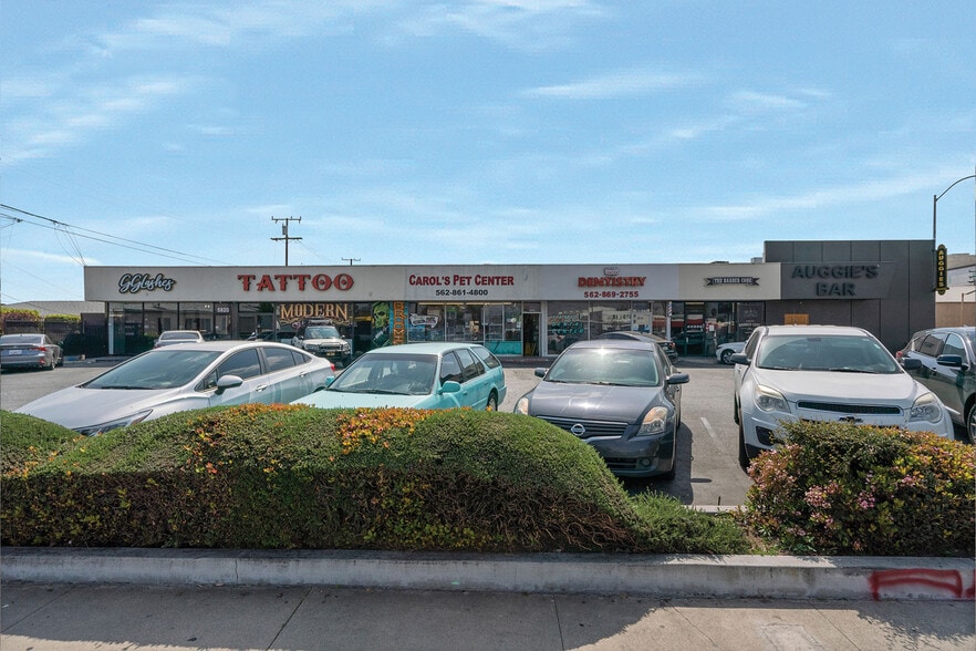 More Photos Of 5810-5820 Imperial Hwy, South Gate Storefront For Sale