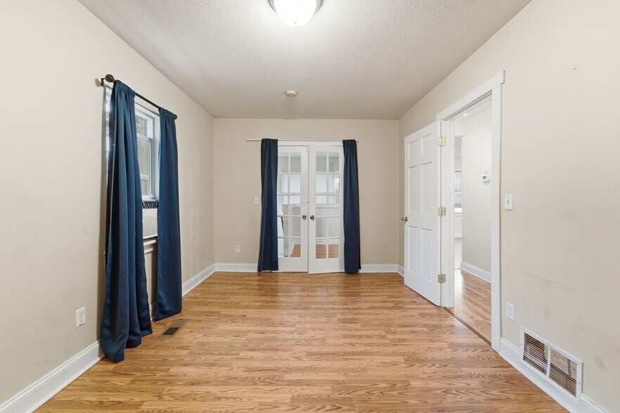 More Photos Of 3124 E 29th Ave, Spokane Office For Sale