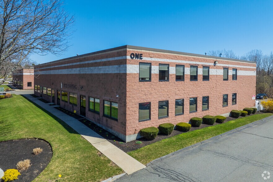 More Photos Of 1 Presidential Way, Woburn Light Distribution For Lease