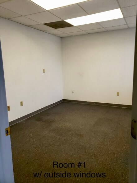 More Photos Of 424 Investors Pl, Virginia Beach Research And Development For Lease