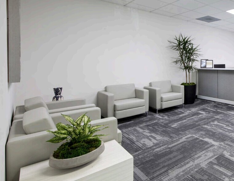 More Photos Of 175 N Riverview Dr, Anaheim Loft Creative Space For Sale