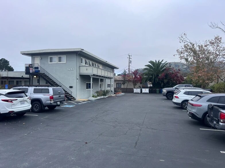 More Photos Of 5643 Paradise Dr, Corte Madera Freestanding For Lease