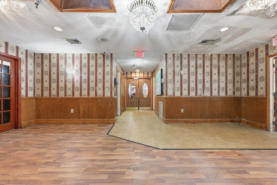 More Photos Of 7435 Plathe Rd, New Port Richey Assisted Living For Sale