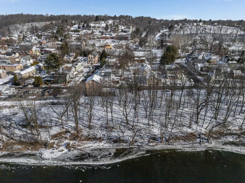 More Photos Of 10 Green St, Milford Specialty For Sale