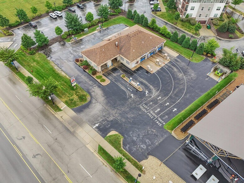 More Photos Of 14967 W National Ave, New Berlin Carwash For Sale