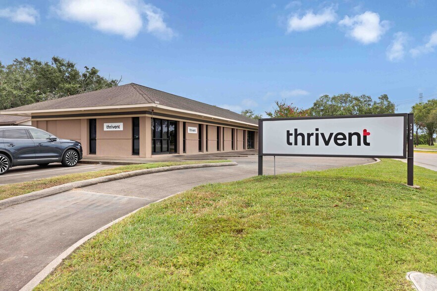 More Photos Of 17450 El Camino Real, Houston Medical For Lease