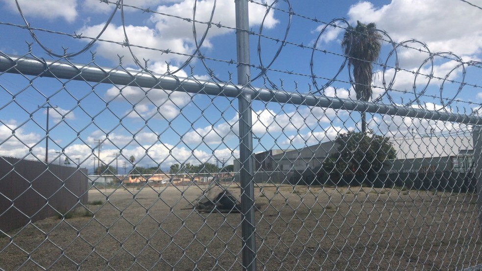 More Photos Of 6863 Florence Pl, Bell Gardens Land For Lease