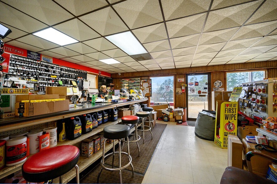 More Photos Of 6175 State Highway 98, Wright City Storefront Retail Office For Sale