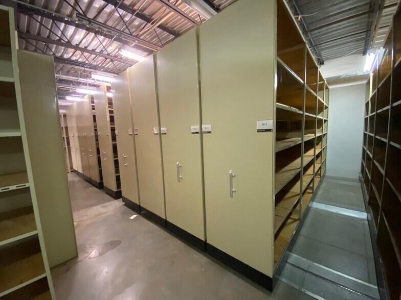 More Photos Of 5440 E County Road 450 N, Albany Loft Creative Space For Sale