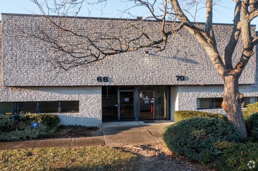 More Photos Of 66-70 Austin Blvd, Commack Warehouse For Lease