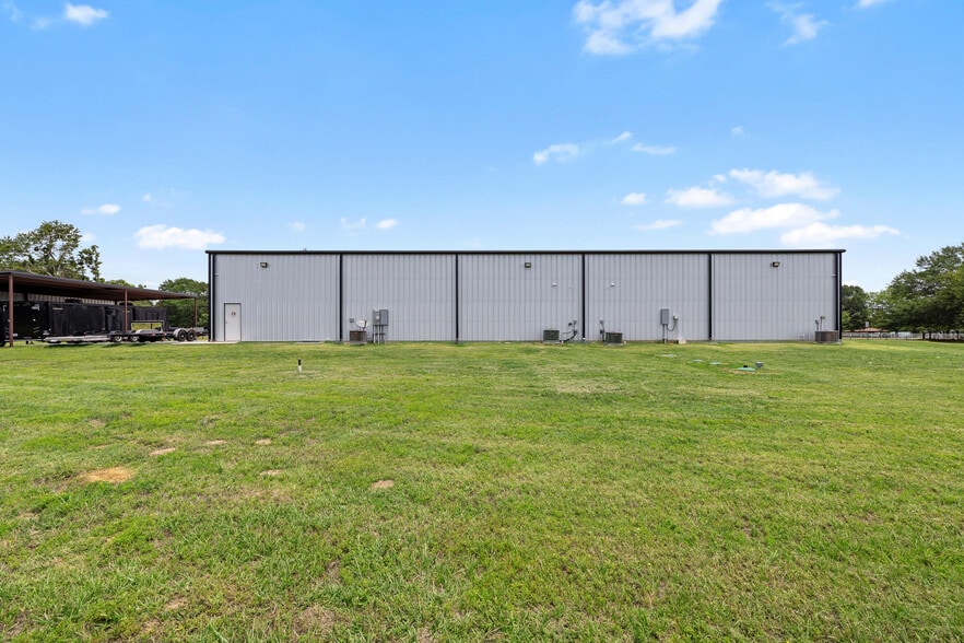 More Photos Of 1229 TX-36, Caldwell General Retail For Sale