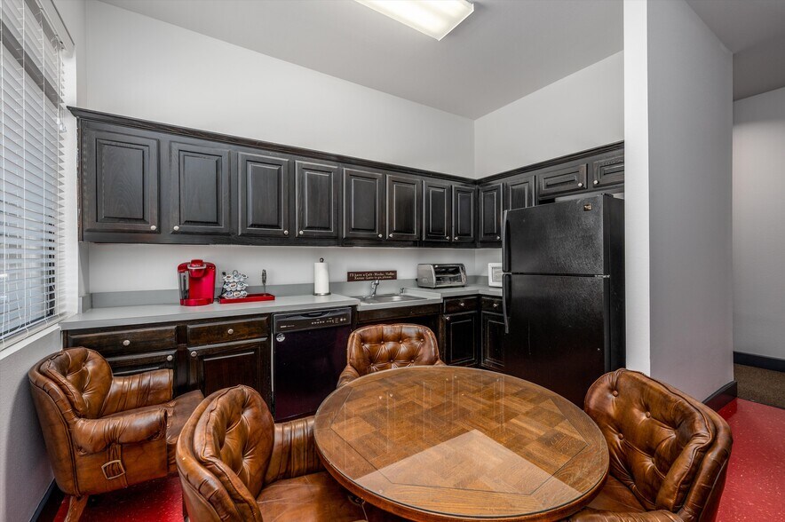 More Photos Of 6513 Preston Rd, Plano Medical For Sale