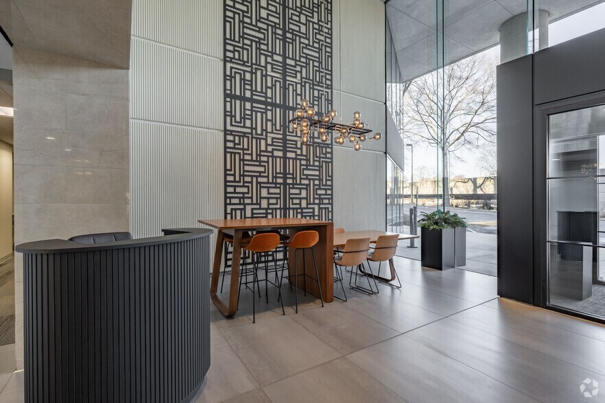 More Photos Of 555-565 Marriott Dr, Nashville Unknown For Lease