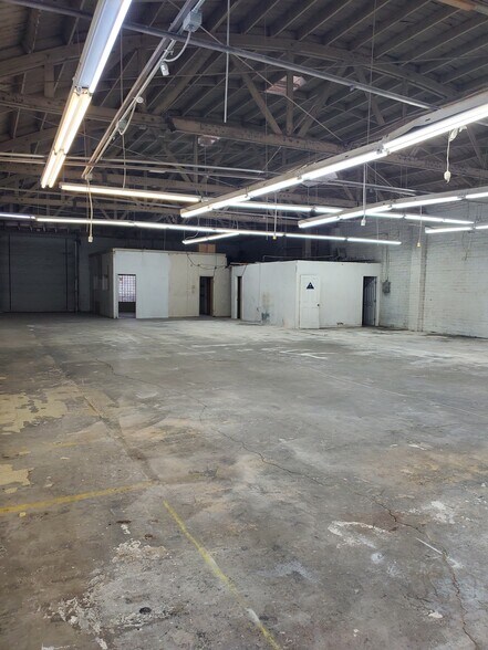 More Photos Of 6633 McKinley Ave, Los Angeles Manufacturing For Sale
