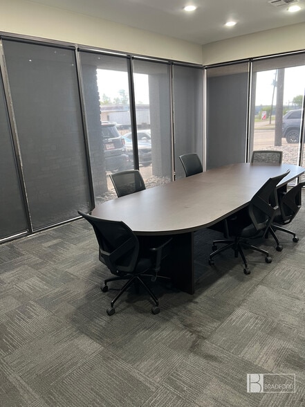 More Photos Of 2525 Minnis Dr, Haltom City Industrial For Sale