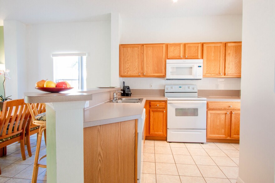 More Photos Of 1002 Park Club Dr, Kissimmee Apartments For Sale