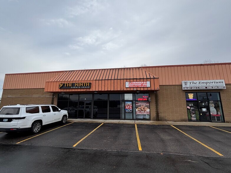 Primary Photo Of 75-79 Swansea Mall Dr, Swansea Freestanding For Lease