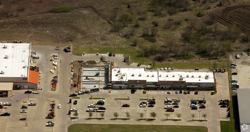 More Photos Of 7215 I-30, Greenville Freestanding For Lease