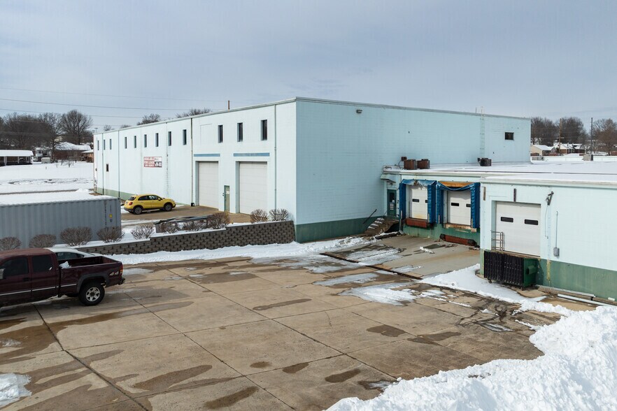More Photos Of 1100 Stafford St, Washington Manufacturing For Sale