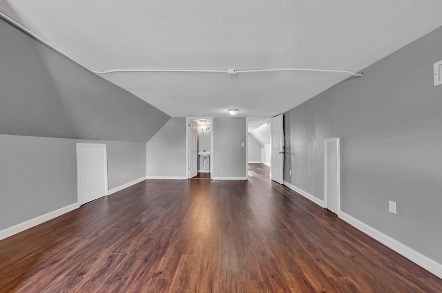 More Photos Of 4438 Pearl Rd, Cleveland Apartments For Sale