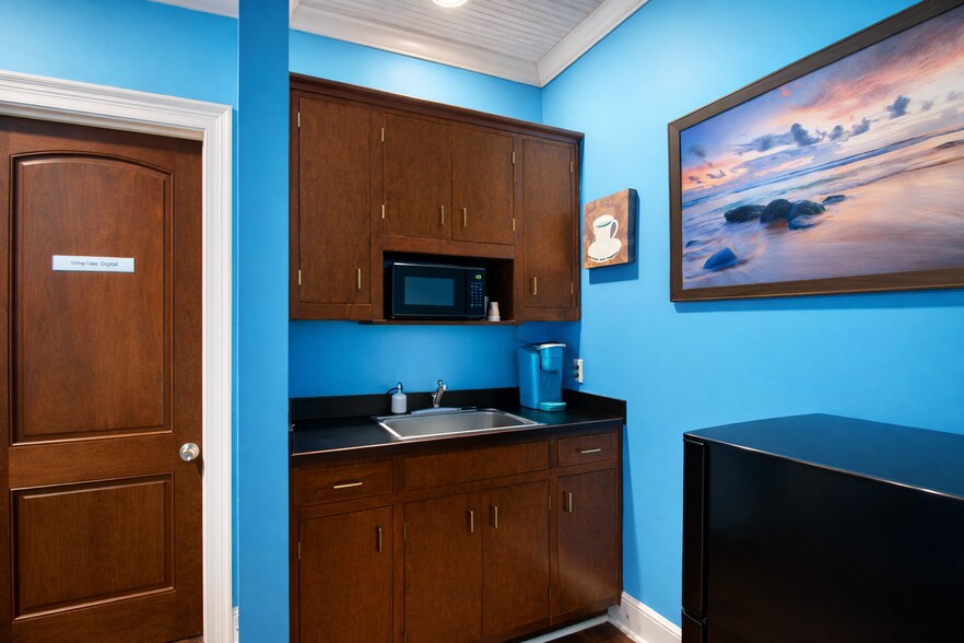 More Photos Of 27250 Perdido Beach Blvd, Orange Beach Medical For Sale