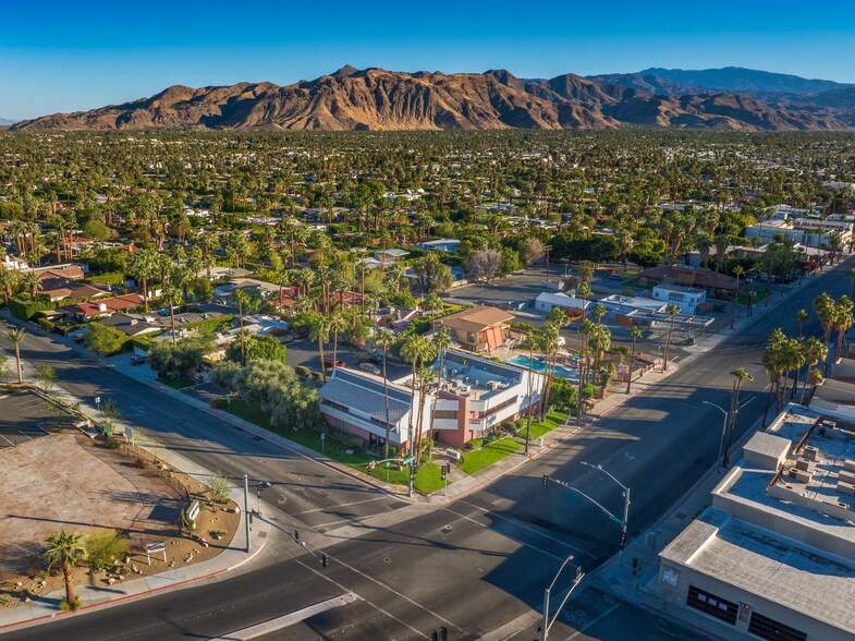 More Photos Of 1000 S Palm Canyon Dr, Palm Springs Medical For Lease