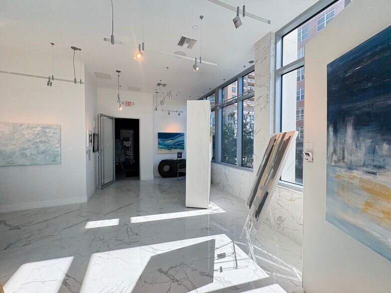 More Photos Of 1301 Main St, Sarasota Apartments For Sale