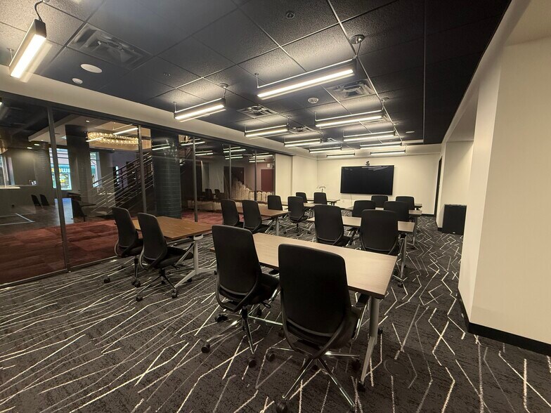 More Photos Of 159 4th Ave N, Nashville Coworking Space