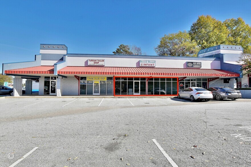 More Photos Of 2039 Torch Hill Rd, Columbus General Retail For Sale