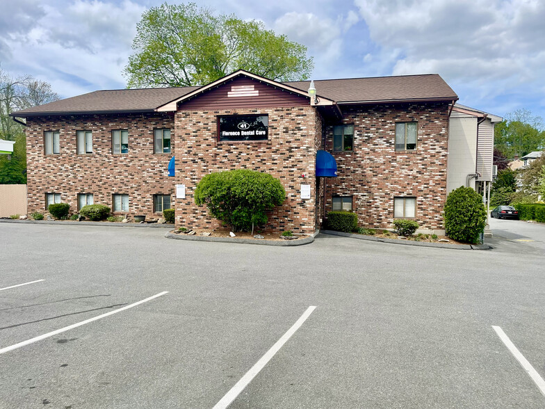 Primary Photo Of 41 Main St, Florence Loft Creative Space For Lease