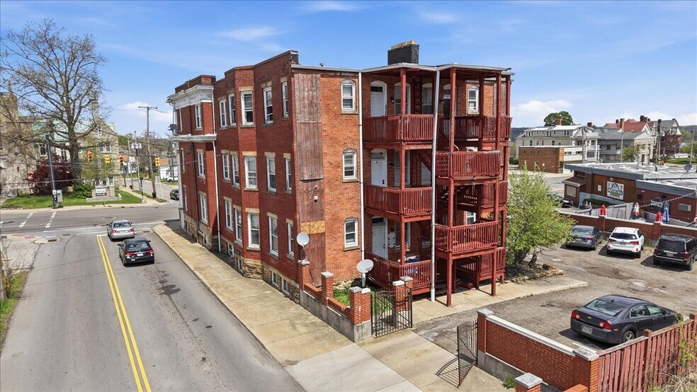 More Photos Of 283 Park Ave W, Mansfield Apartments For Sale