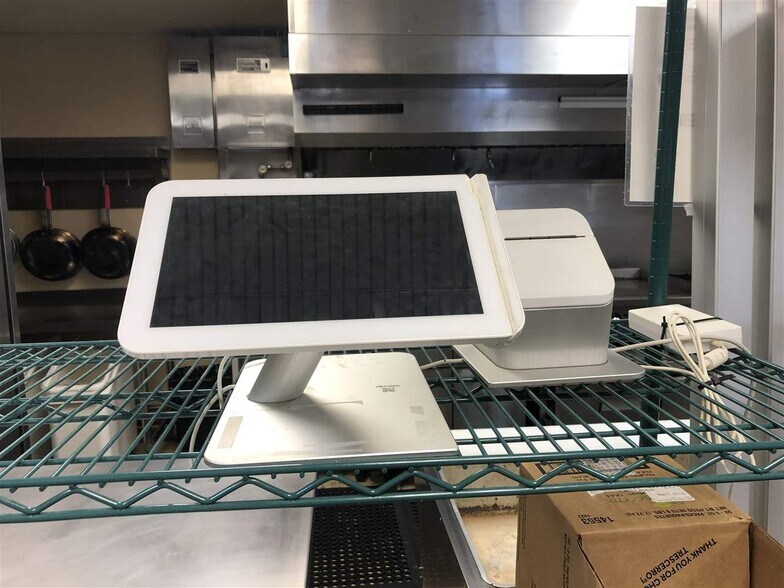 More Photos Of 675 S Main St, Brownsville Restaurant For Sale