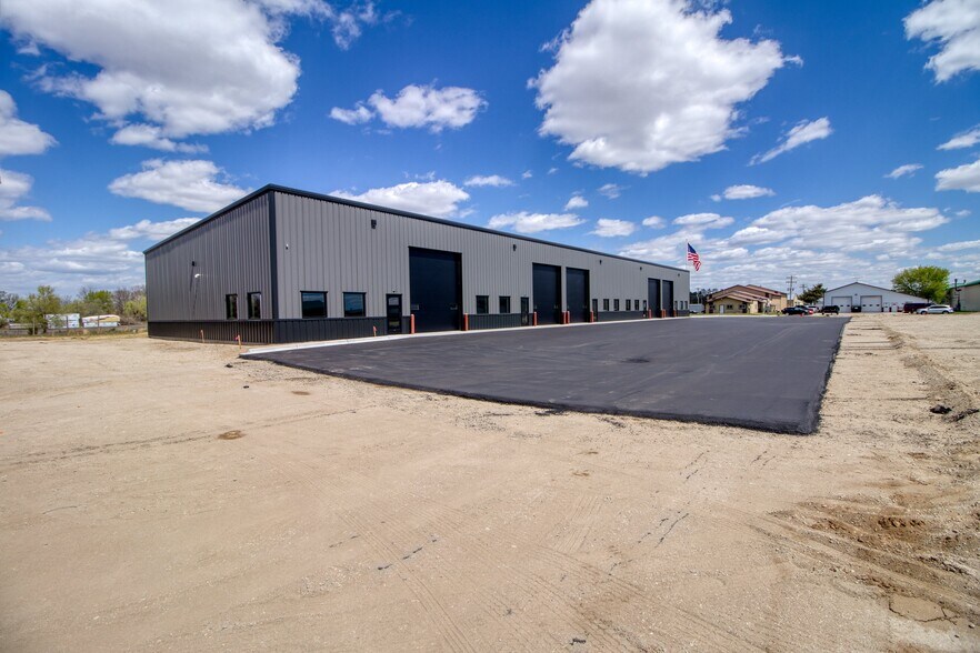 More Photos Of 31540 125 1/2 St, Princeton Industrial For Lease