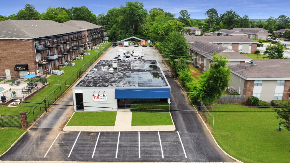 More Photos Of 1901 8th Ave, Tuscaloosa Office For Lease