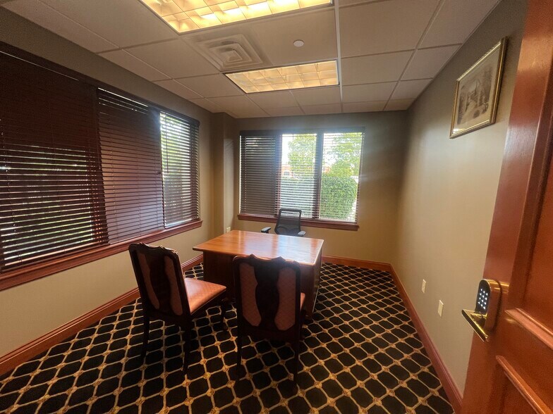 More Photos Of 8600 Transit Rd, East Amherst Medical For Lease