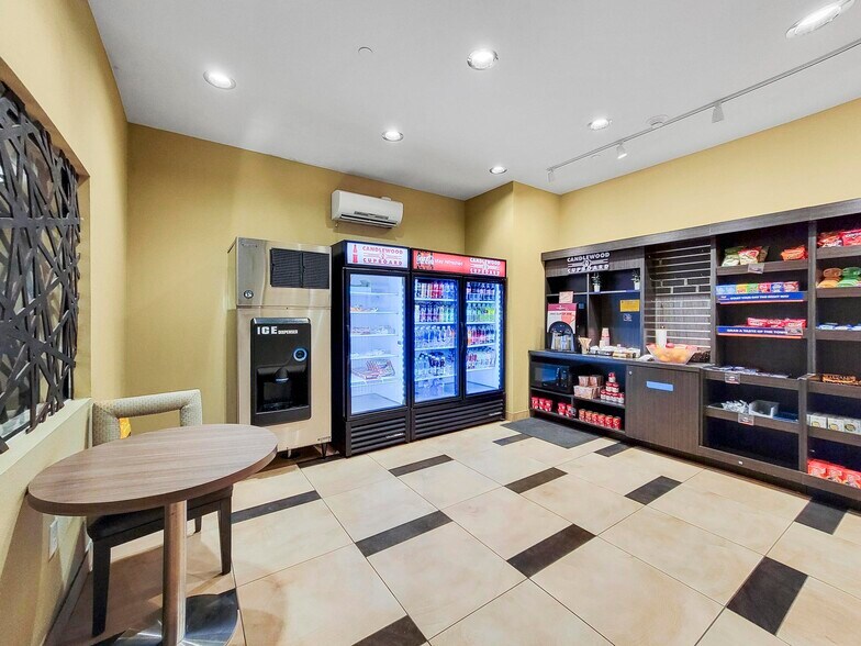 More Photos Of 1220 E Douglas Rd, Granger Hotel For Sale