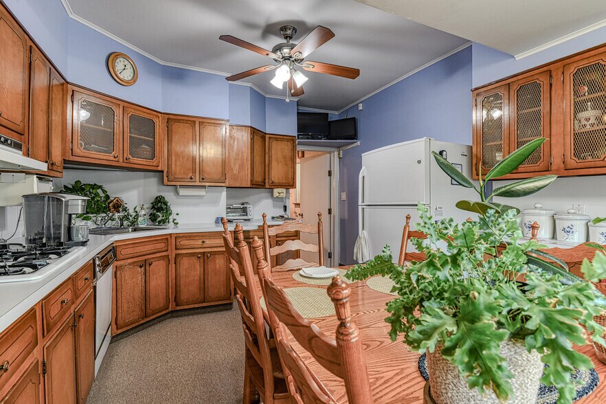 More Photos Of 173 N Main St, Milltown Storefront Retail Residential For Sale