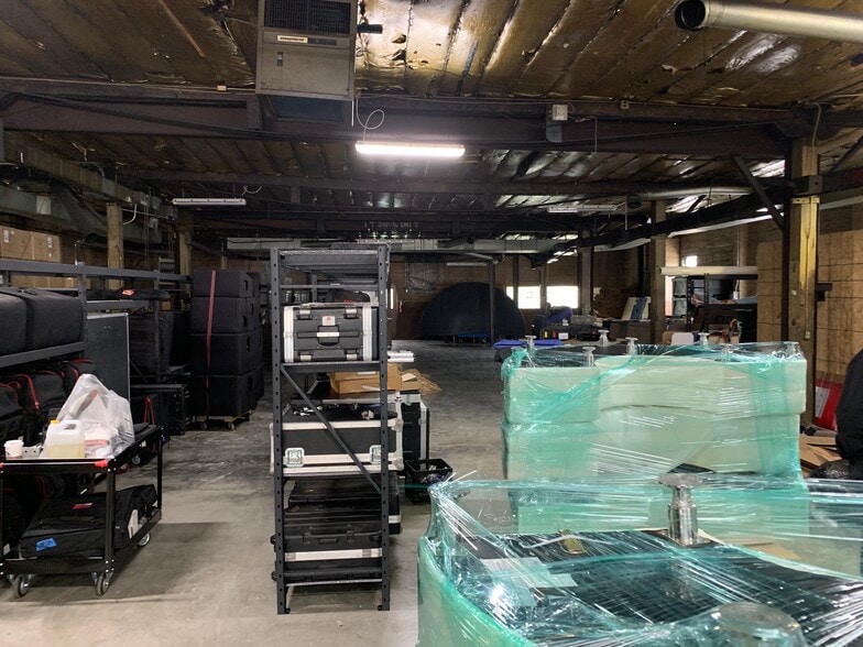 More Photos Of 65 E Pierce St, Whitestown Warehouse For Sale