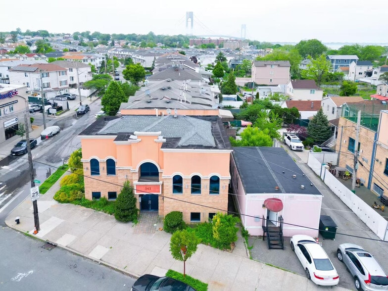 More Photos Of 343 Sand Ln, Staten Island Daycare Center For Sale