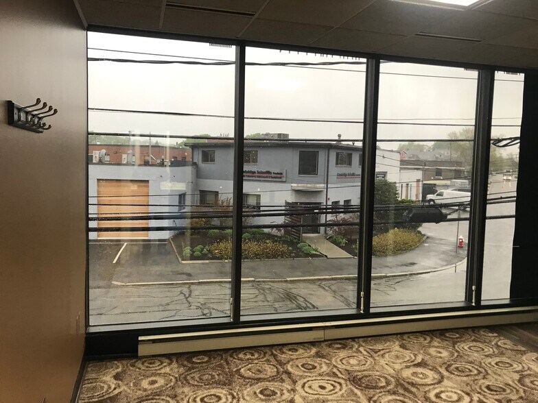 More Photos Of 200 Dexter Ave, Watertown Office For Lease