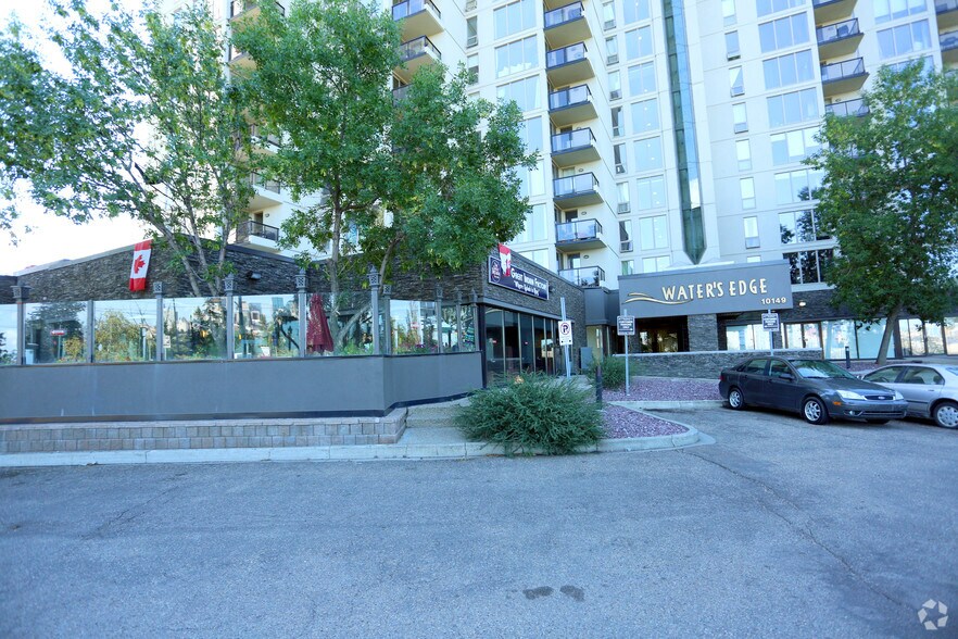 More Photos Of 10149-10159 Saskatchewan Dr NW, Edmonton Apartments For Lease