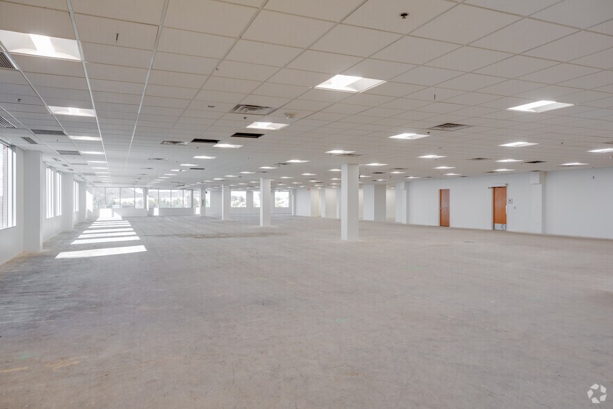 More Photos Of 20022 N 31st Ave, Phoenix Office For Lease