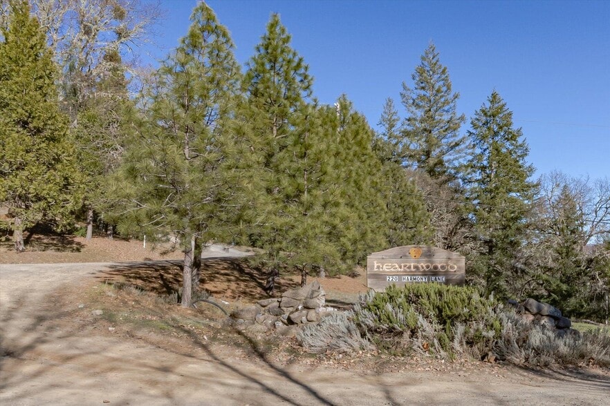 More Photos Of 220 Harmony Ln, Garberville Specialty For Sale
