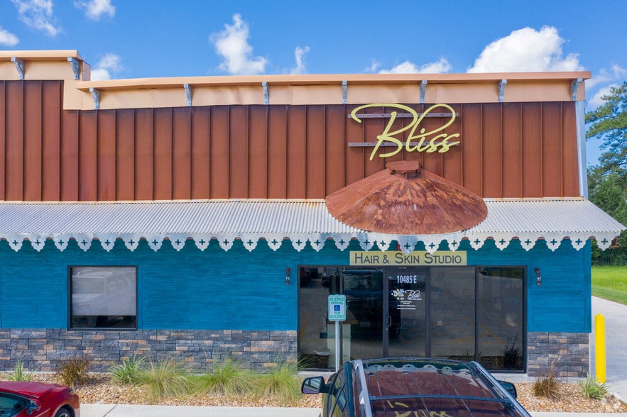 More Photos Of 10445 Eastex Freeway, Beaumont Unknown For Lease