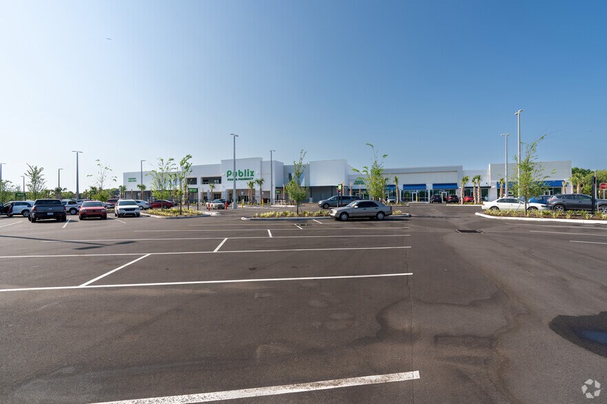 More Photos Of 4141 E State Rd 46, Sanford Supermarket For Lease