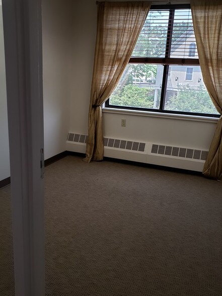 More Photos Of 161 Cherry St, New Canaan Office For Lease